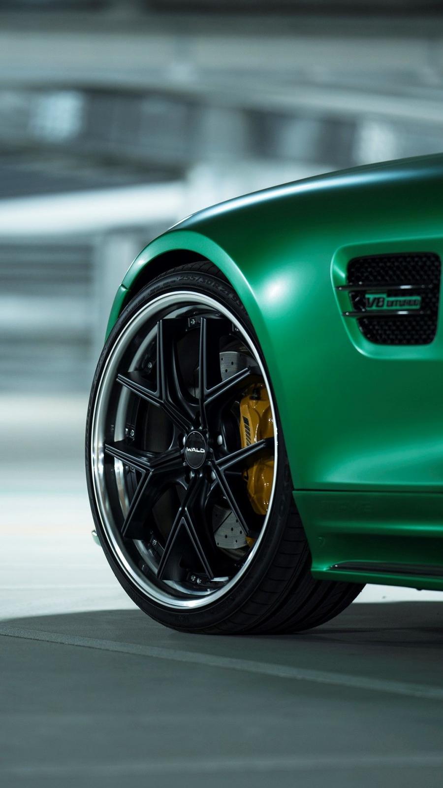 Детали экстерьера Mercedes-AMG GT S by Wald 2018 года  (фото 6 из 6)